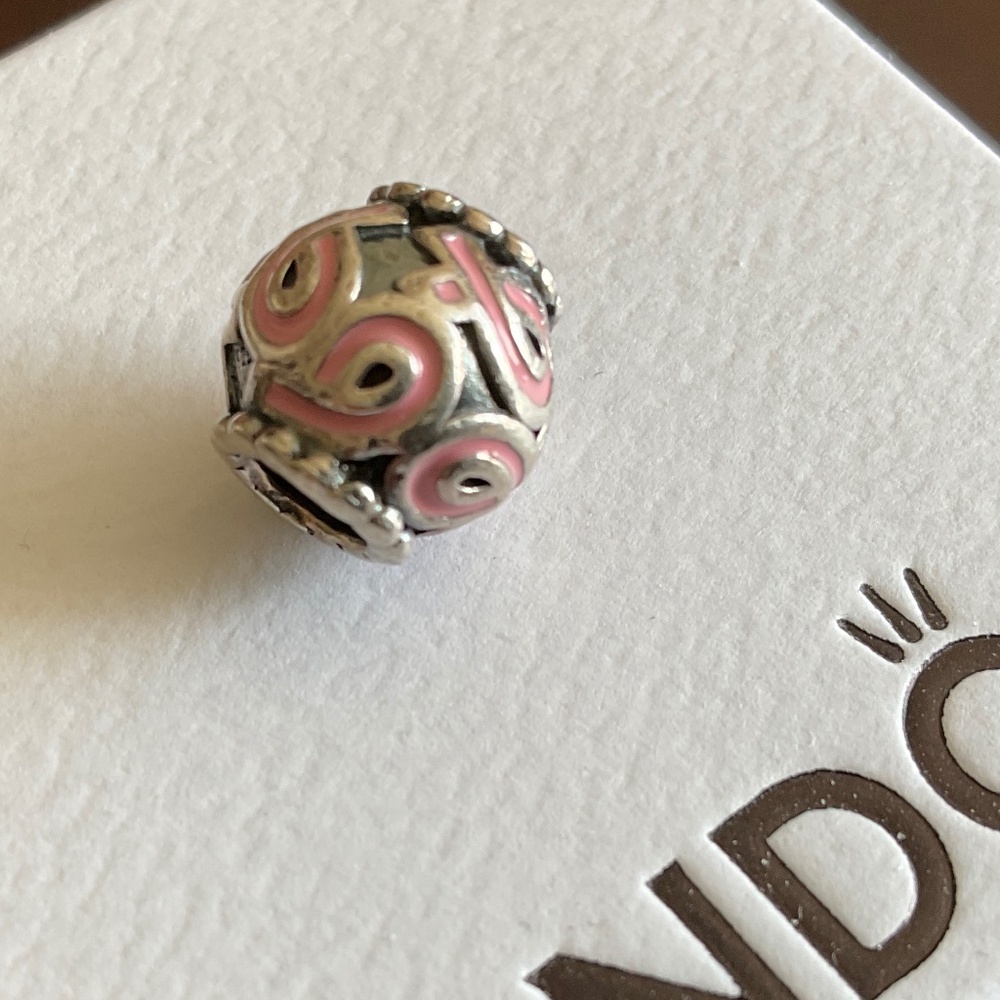 Pandora Pink Ribbon Brest Cancer charm